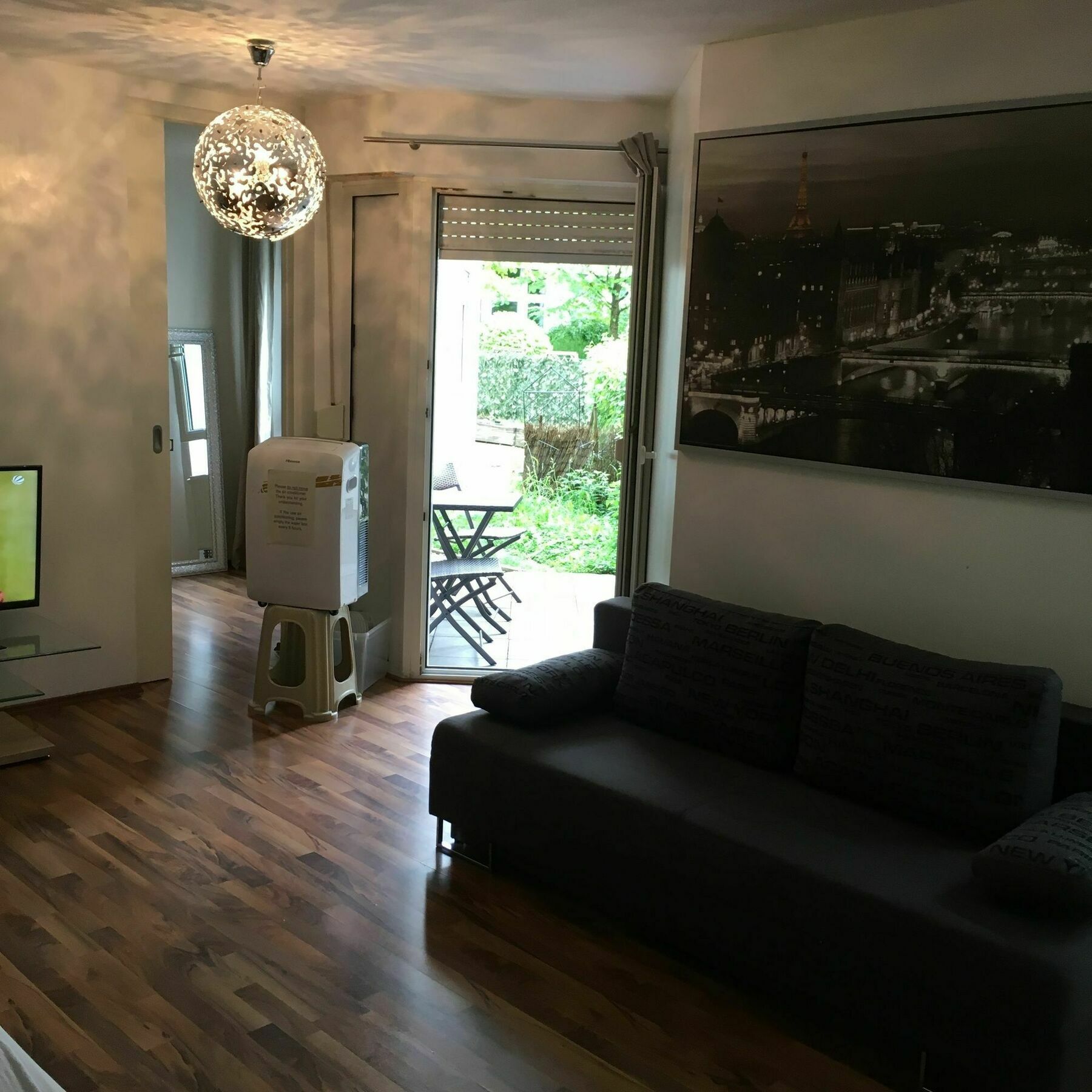 Kn Kahtan Boarding House Apartment Munchen Bagian luar foto