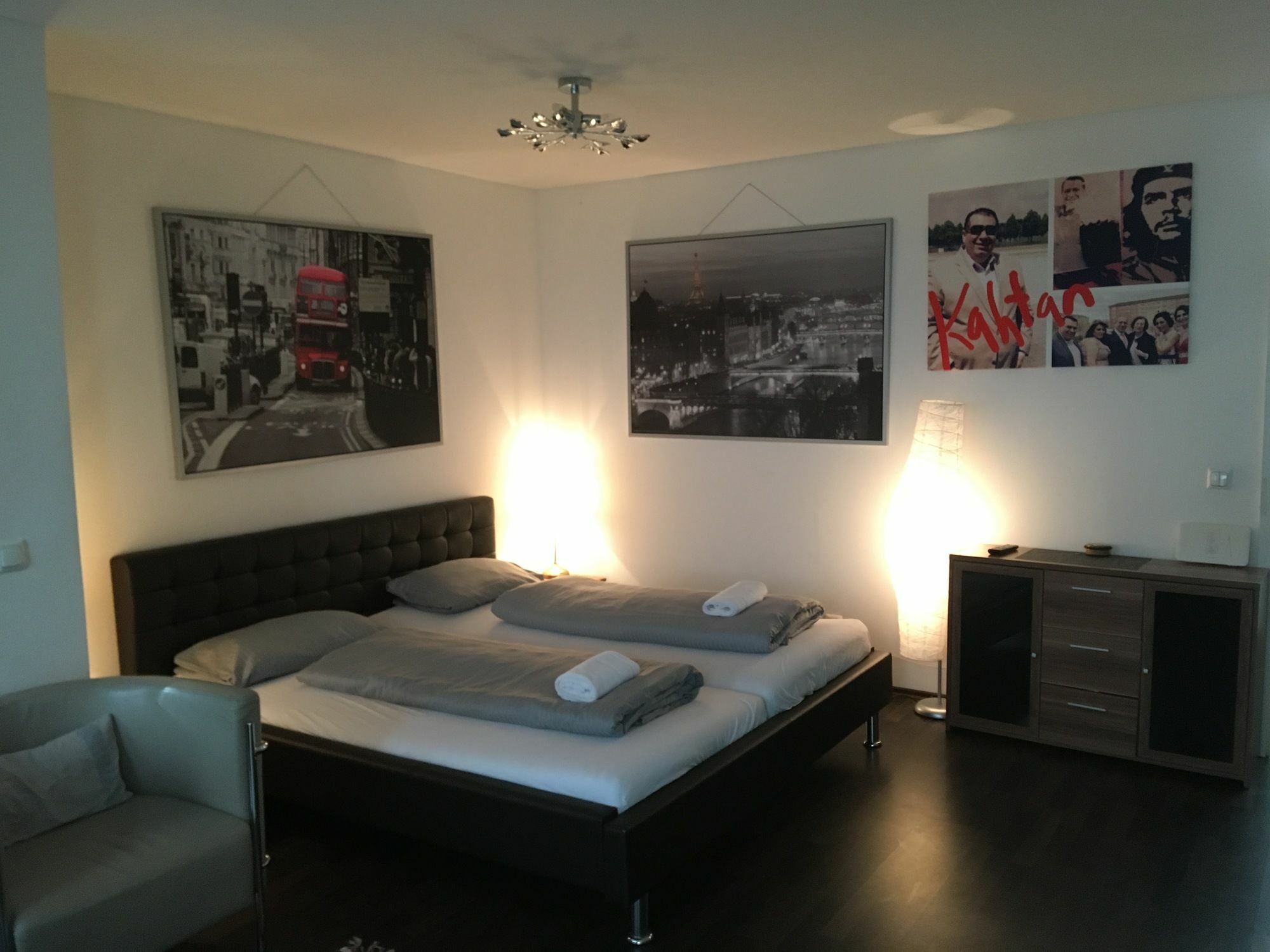 Kn Kahtan Boarding House Apartment Munchen Bagian luar foto