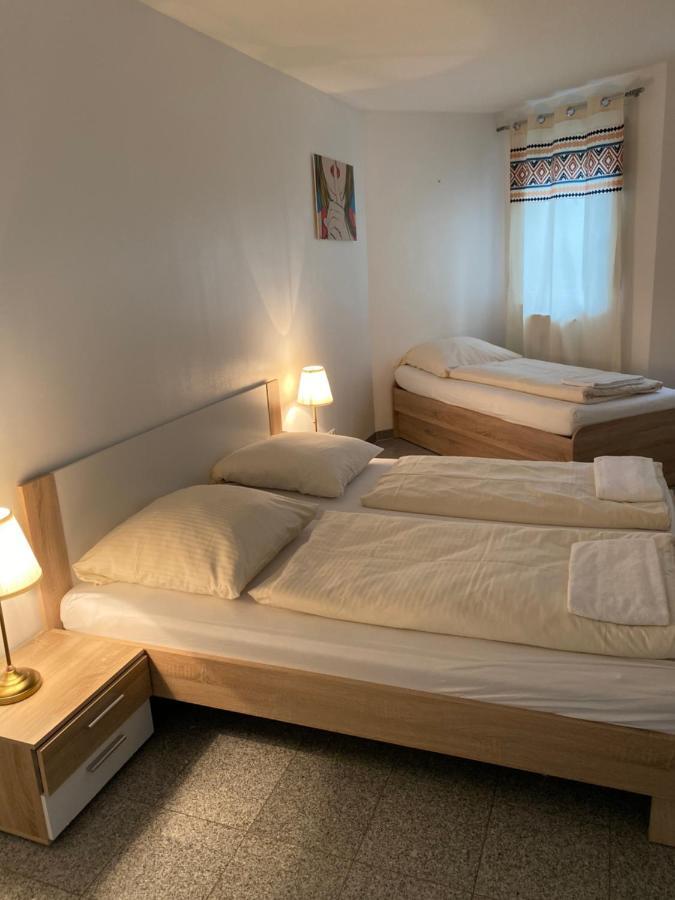 Kn Kahtan Boarding House Apartment Munchen Bagian luar foto