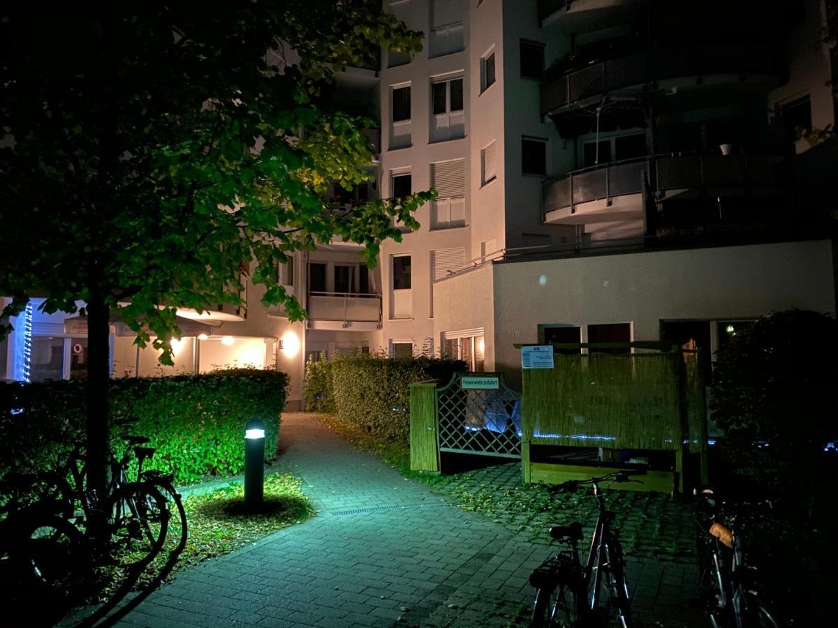 Kn Kahtan Boarding House Apartment Munchen Bagian luar foto